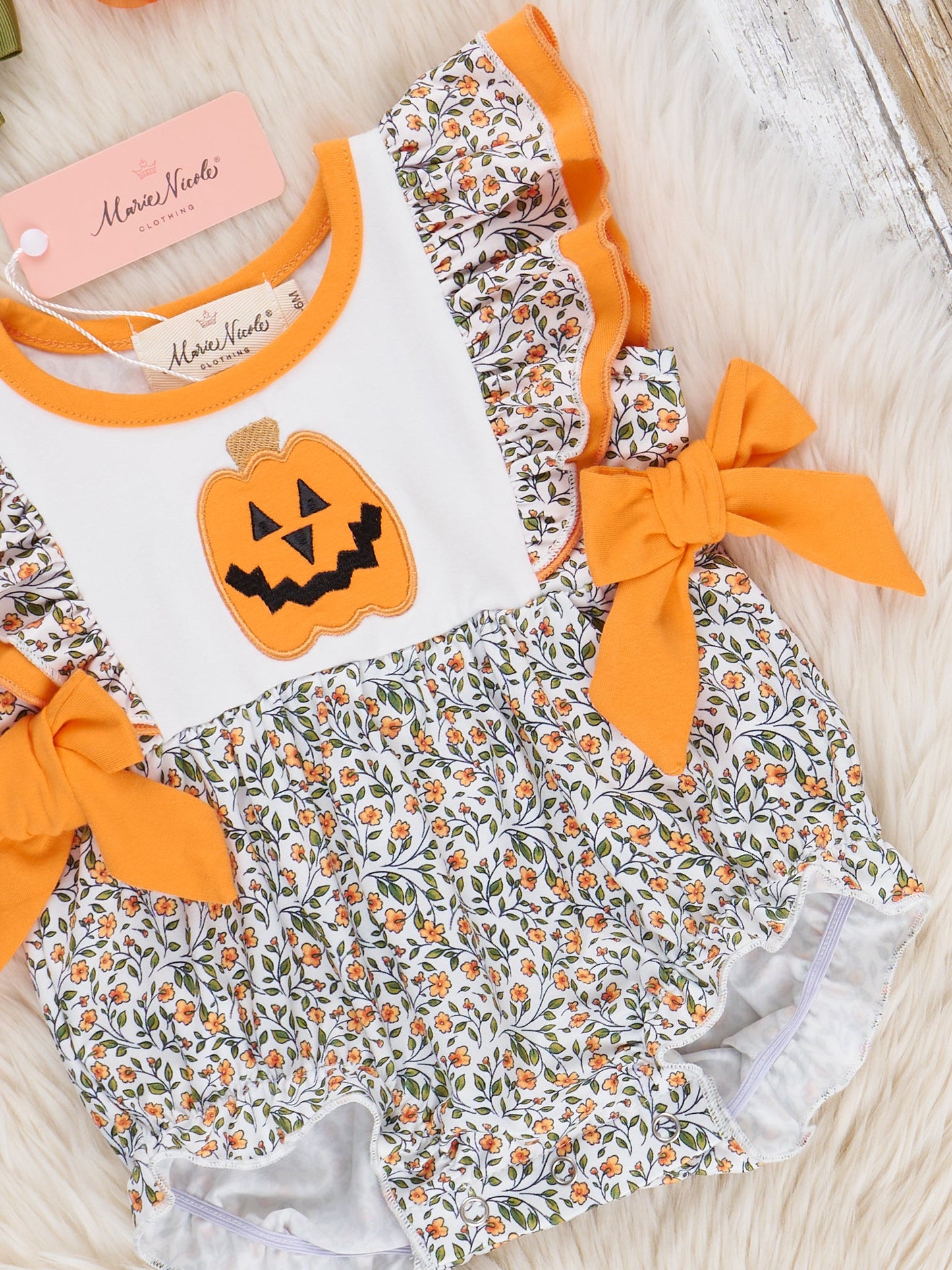 Jack-o'-Lantern Petal Patch Bubble