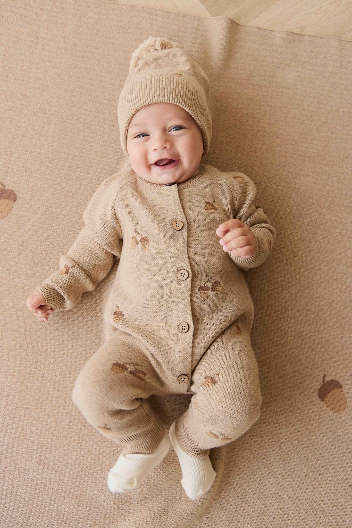 Easton Onepiece - Forest Acorns Cashew Marle