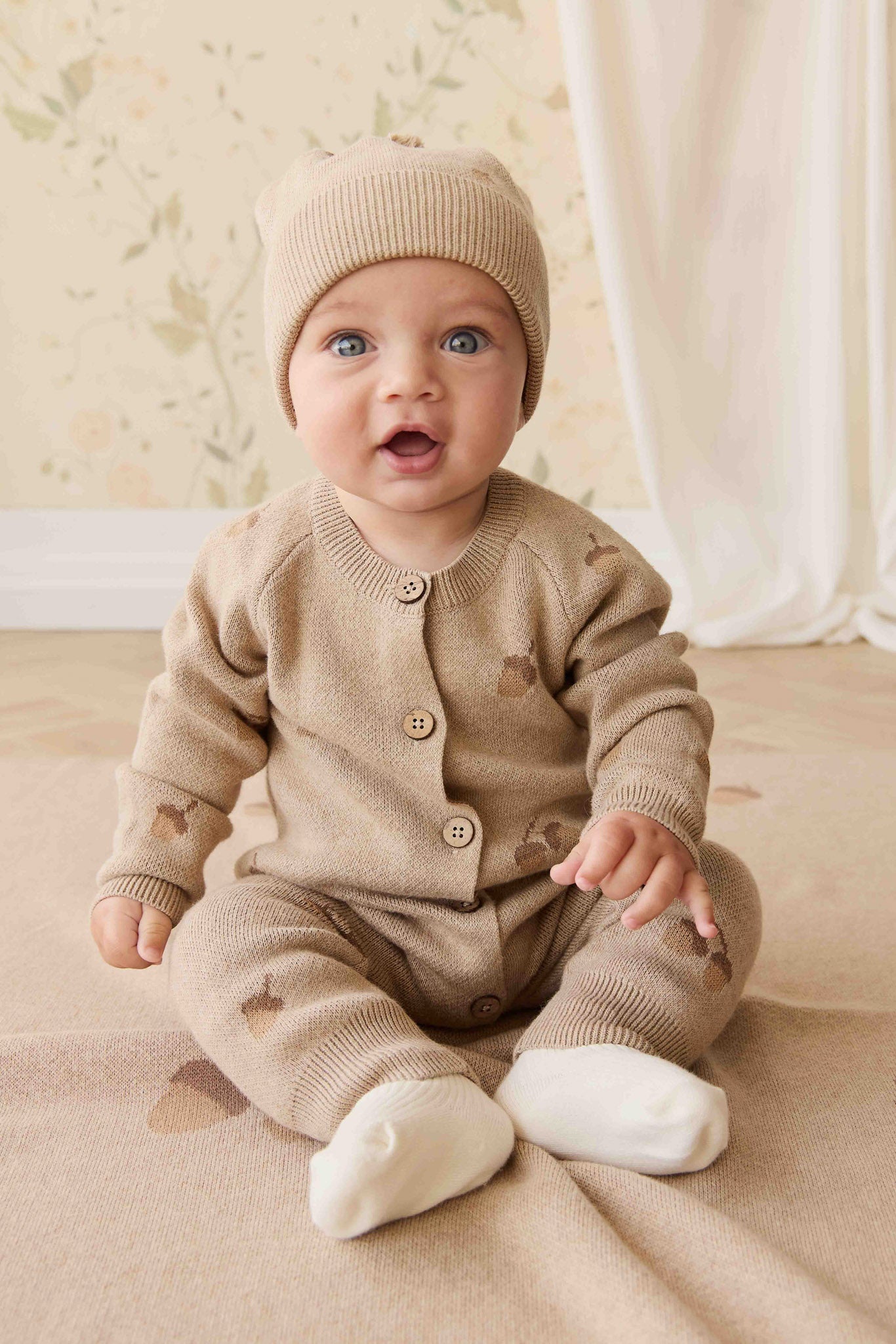 Easton Onepiece - Forest Acorns Cashew Marle