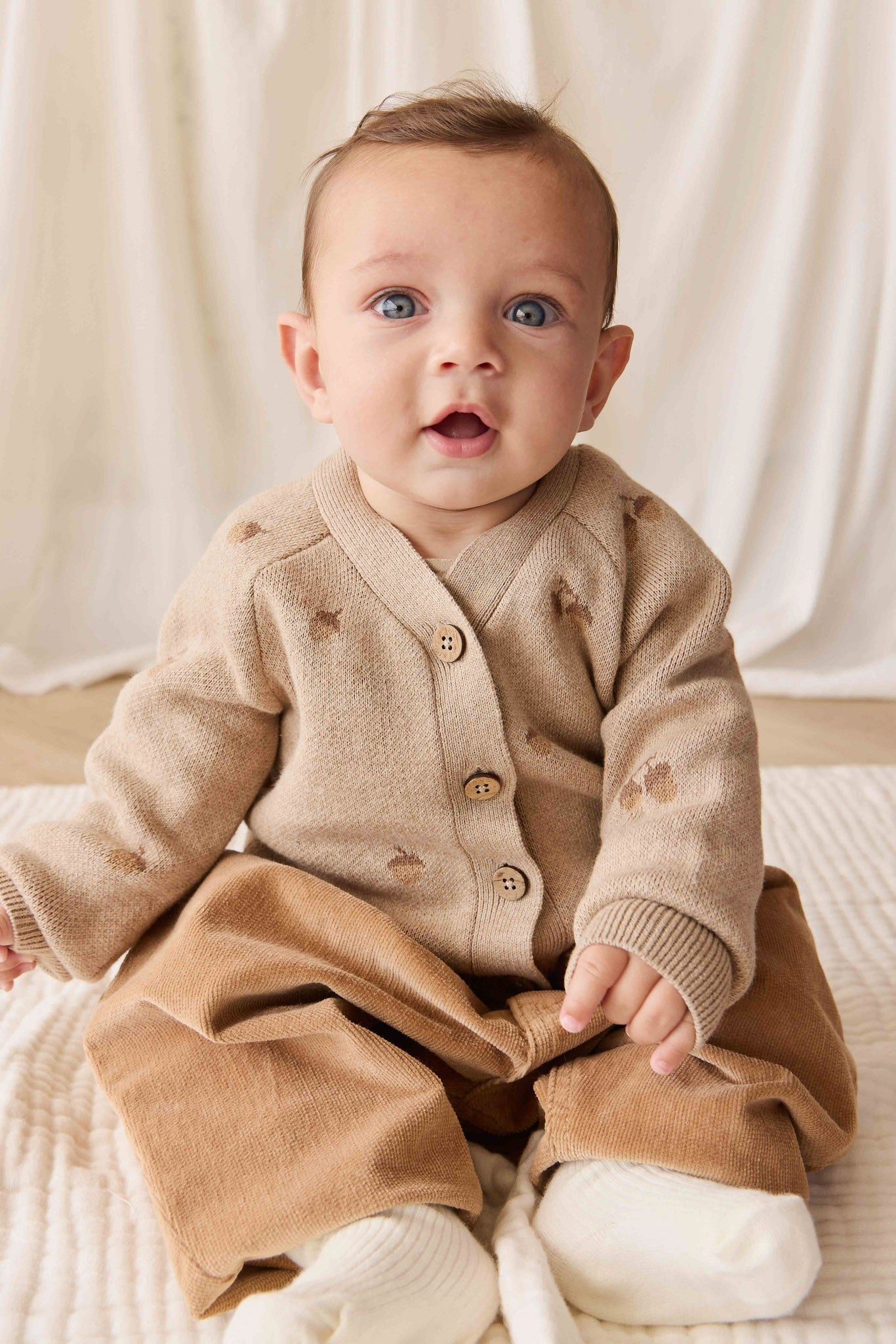 Easton Cardigan - Forest Acorns Cashew Marle