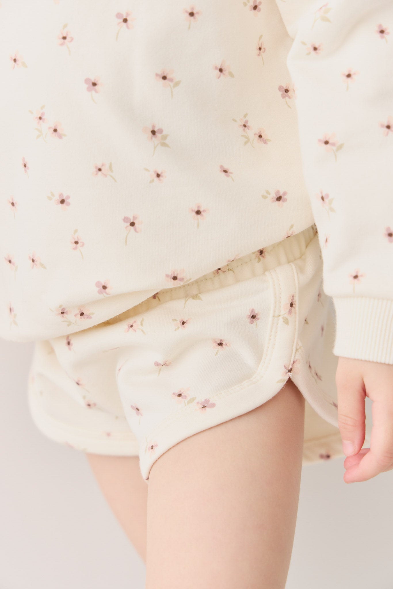 Organic Cotton Ivy Shortie - Simple Flowers Egret