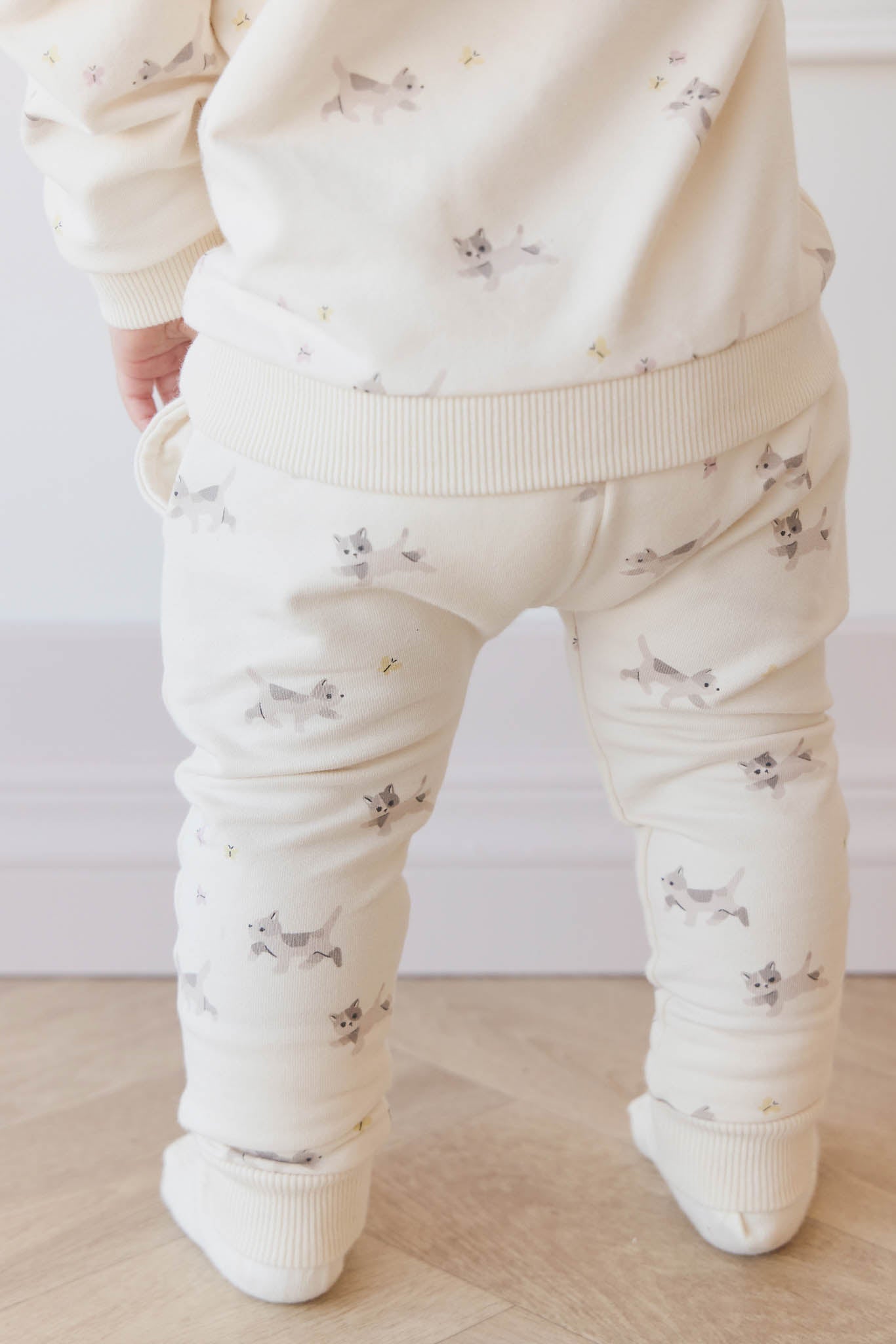 Organic Cotton Morgan Track Pant - Playful Kittens Whisper White Large