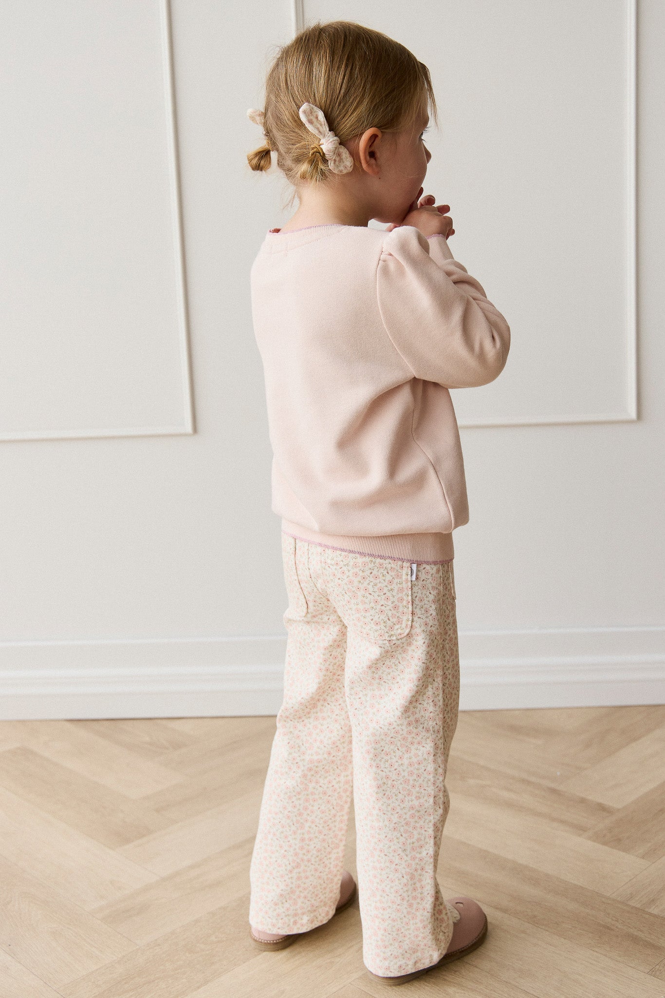 Yvette Pant - Penelope Rose