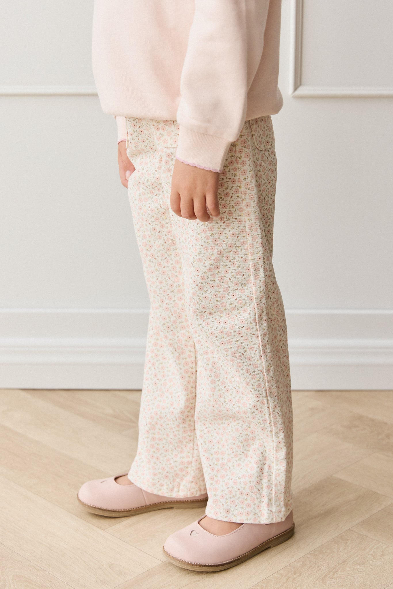 Yvette Pant - Penelope Rose