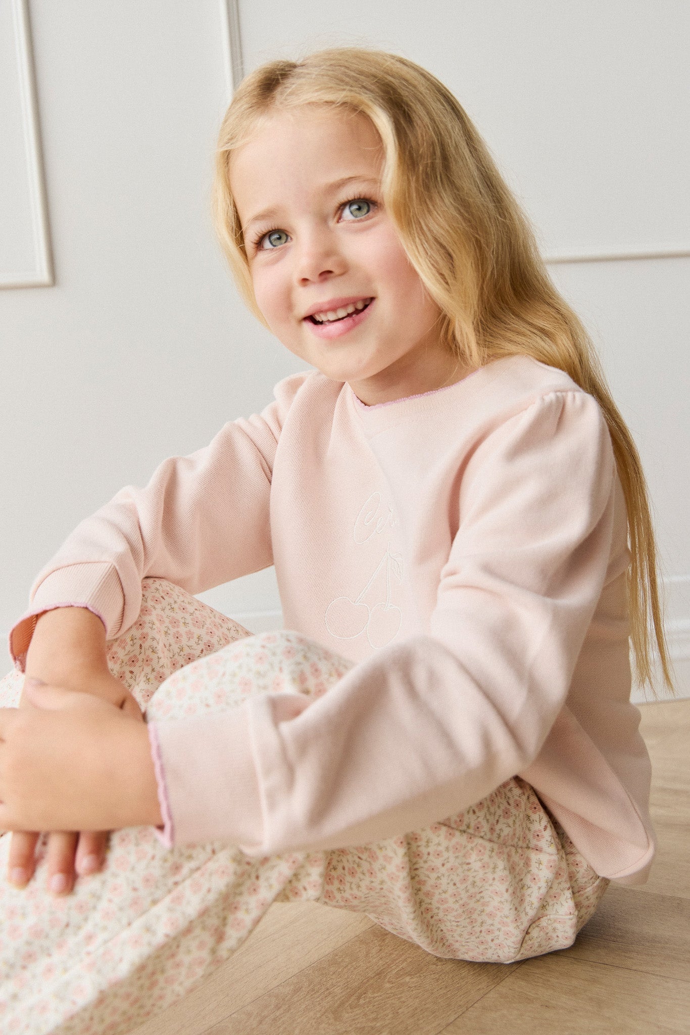Yvette Pant - Penelope Rose