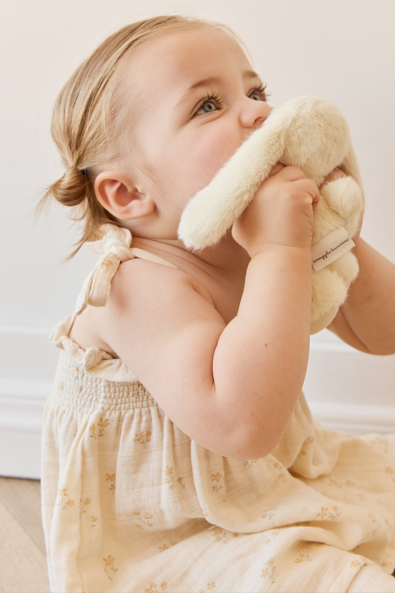 Snuggle Bunnies - Little Penelope - Sunshine
