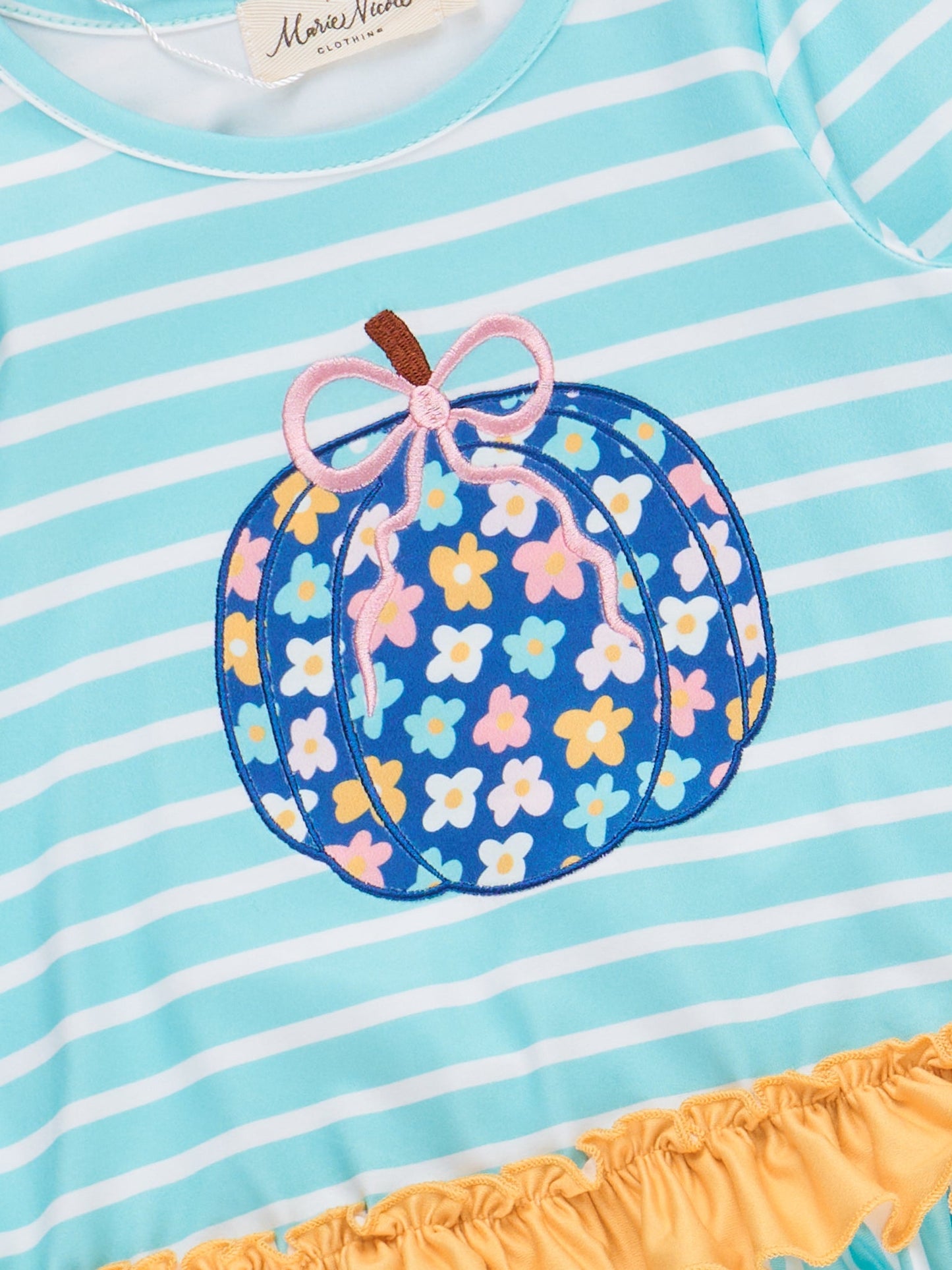 Embroidered Petal Patchwork Pumpkin Ruffle Outfit