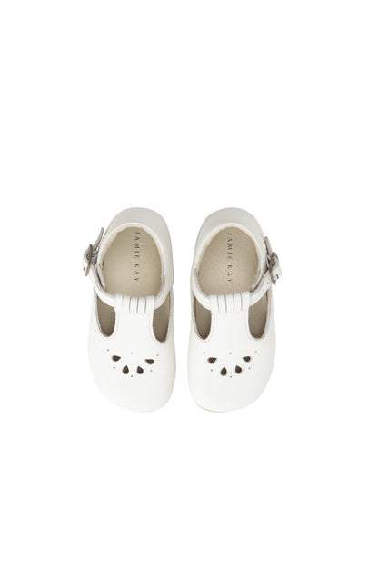 Lulu Shoe - Soft Action White